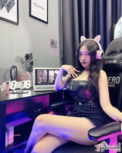 Hot Teen 10X Hoàng Nguyễn Linh Chi Nóng Bỏng Sexy