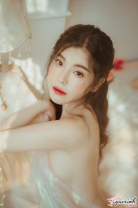 Ảnh Gái Xinh Nude Khoe Body Đẹp Quyến Rũ Chảy Máu Cam